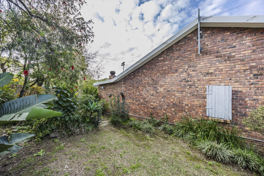 4 Bedroom Property for Sale in Nahoon Valley Park Eastern Cape